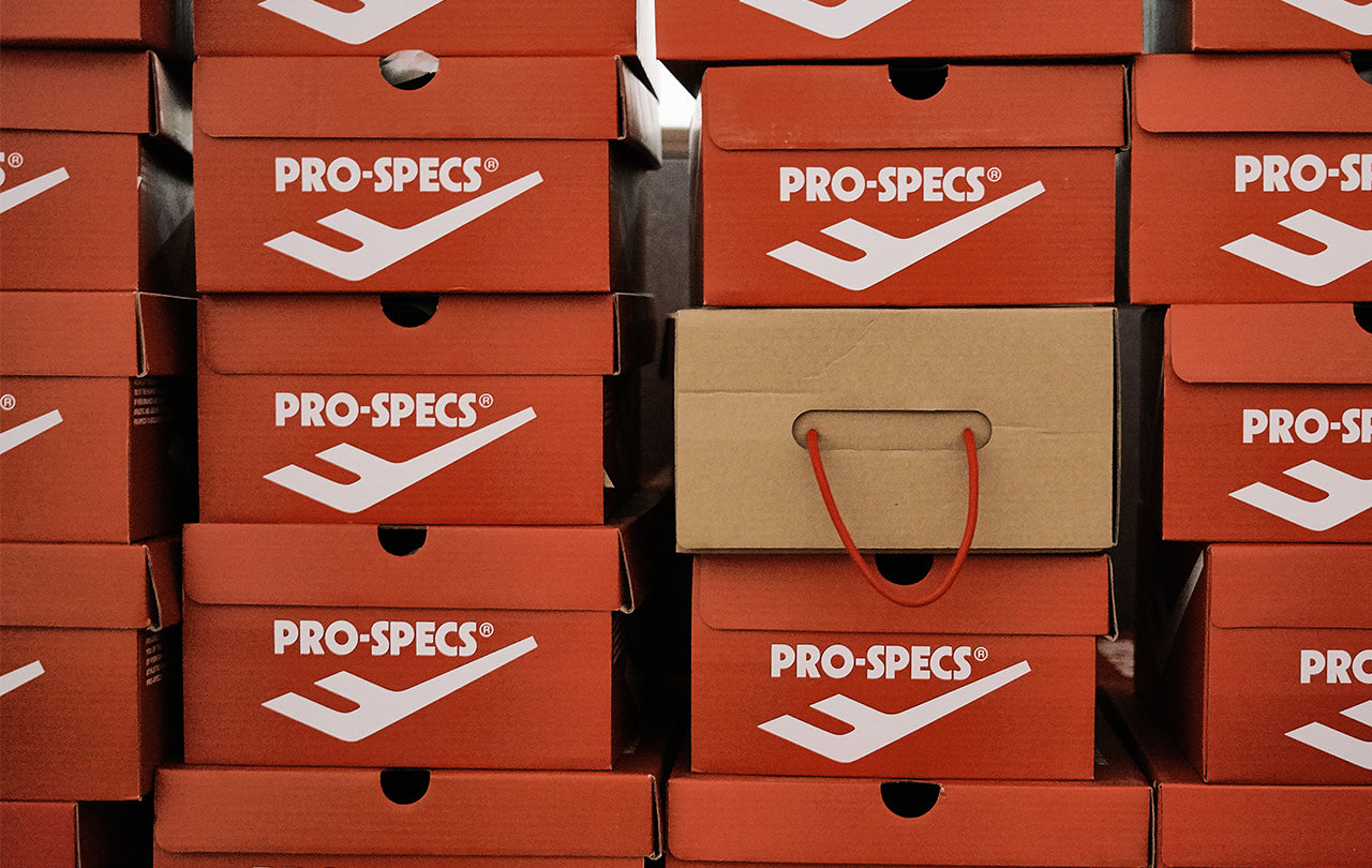 vol.37 PRO-SPECS X RAWROW