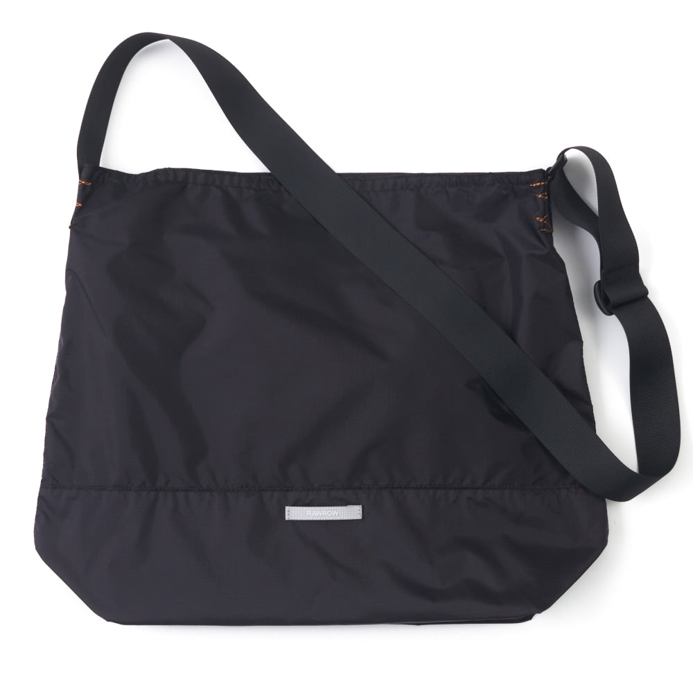 TRAVEL BASIC SHOULDER BAG 720