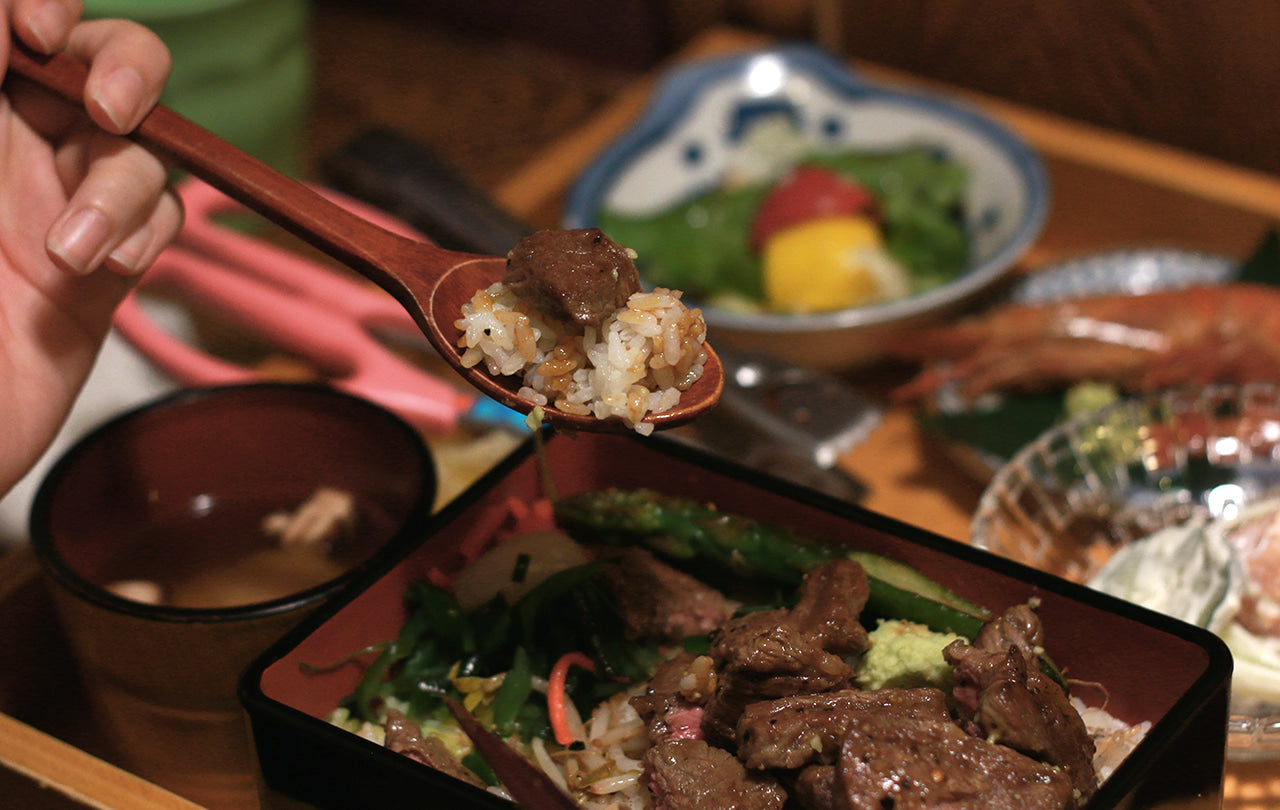 vol.26 Standing Workers with [Chef, Whang Jin]